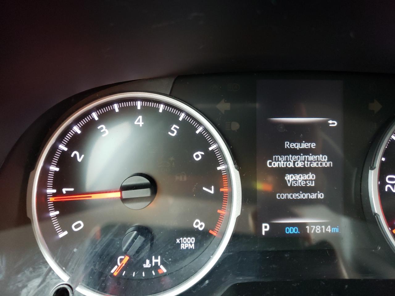 Photo 8 from auction – 2020 TOYOTA RAV4 LE with VIN 2T3H1RFV2LW061101