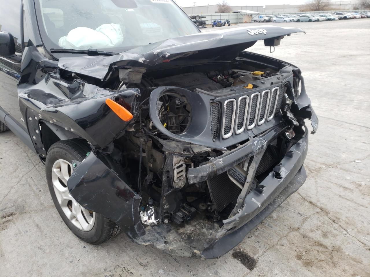Photo 9 from auction – 2016 JEEP RENEGADE L with VIN ZACCJABT8GPC59699
