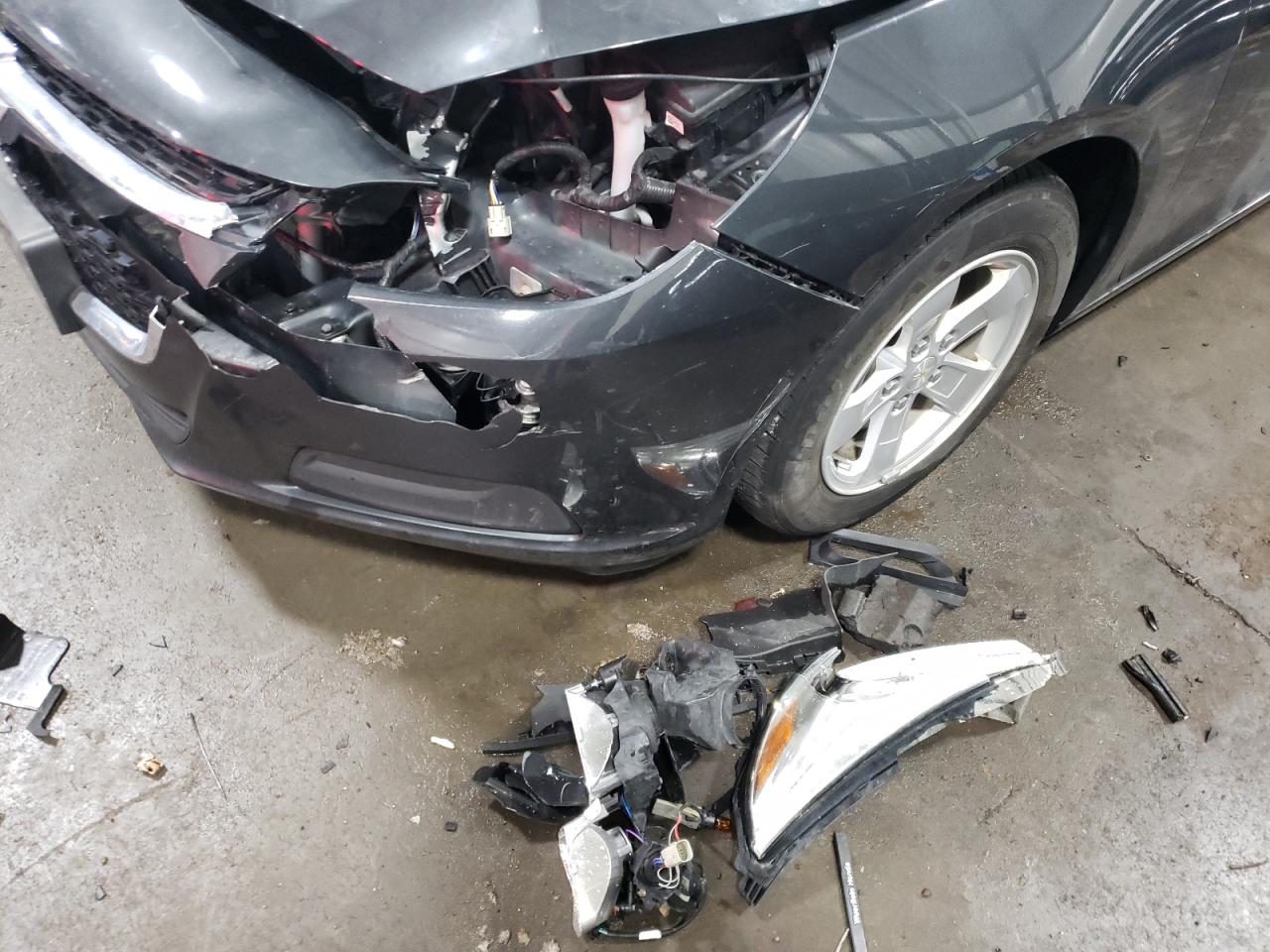 Photo 9 from auction – 2014 CHEVROLET MALIBU LS with VIN 1G11A5SL5EF291906