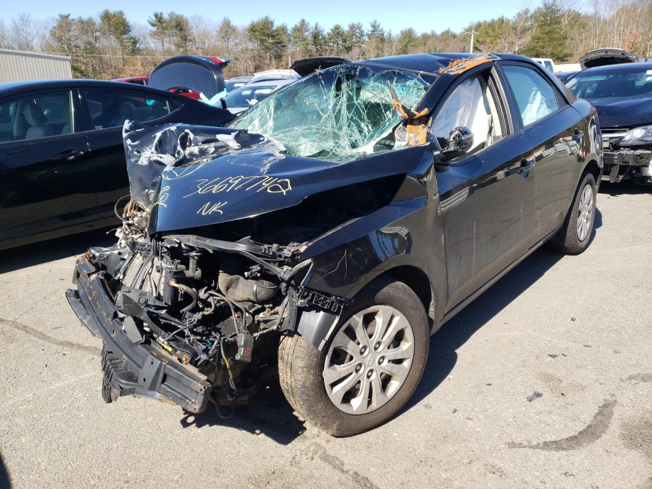 Photo 2 from auction – 2012 KIA FORTE EX with VIN KNAFU4A2XC5591058