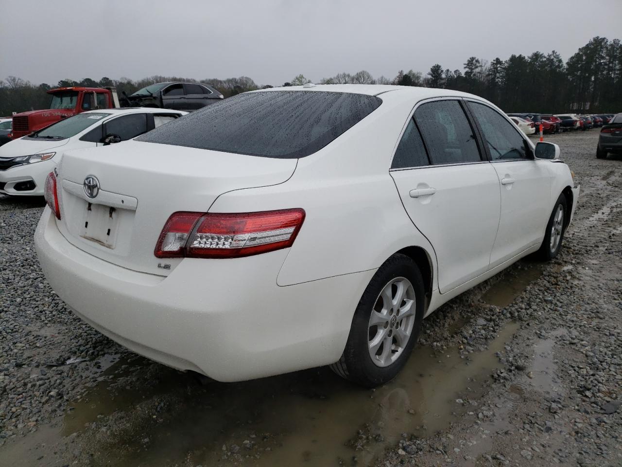 Photo 4 from auction – 2011 TOYOTA CAMRY BASE with VIN 4T1BF3EK0BU595961