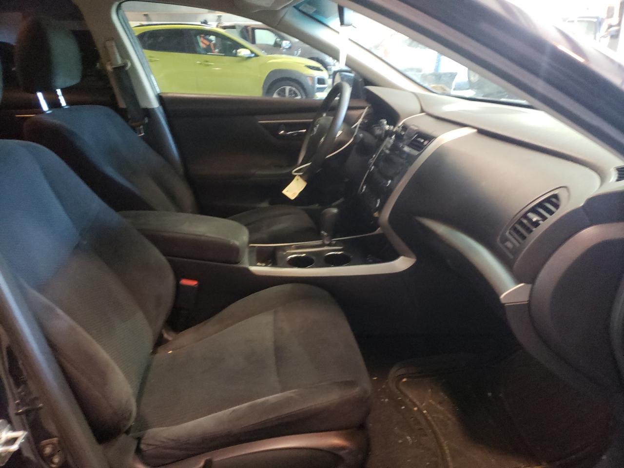 Photo 5 from auction – 2015 NISSAN ALTIMA 2.5 with VIN 1N4AL3AP2FN331320