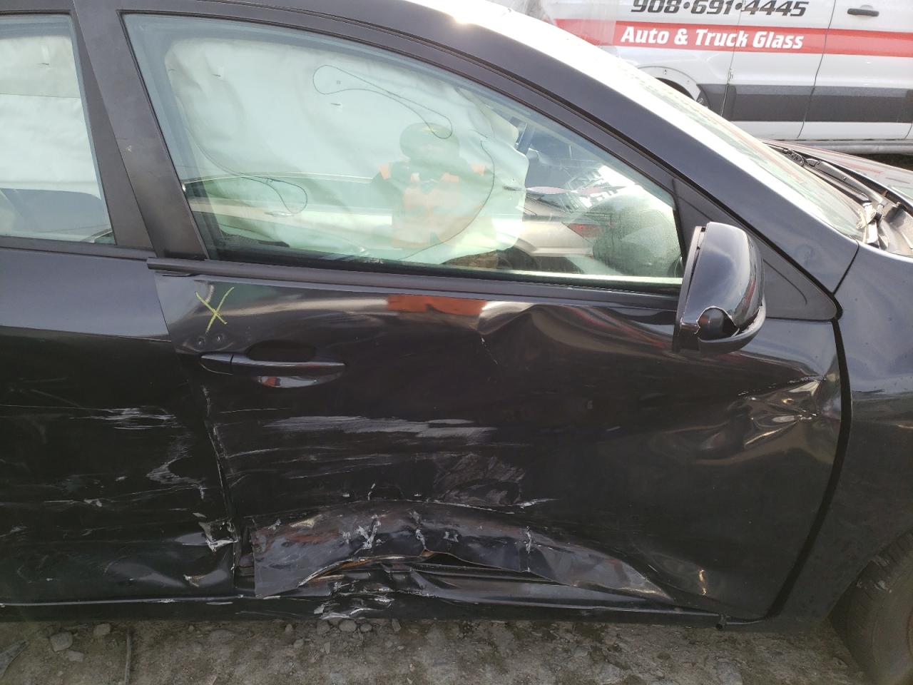 Photo 5 from auction – 2012 MAZDA 3 I with VIN JM1BL1UF9C1578679