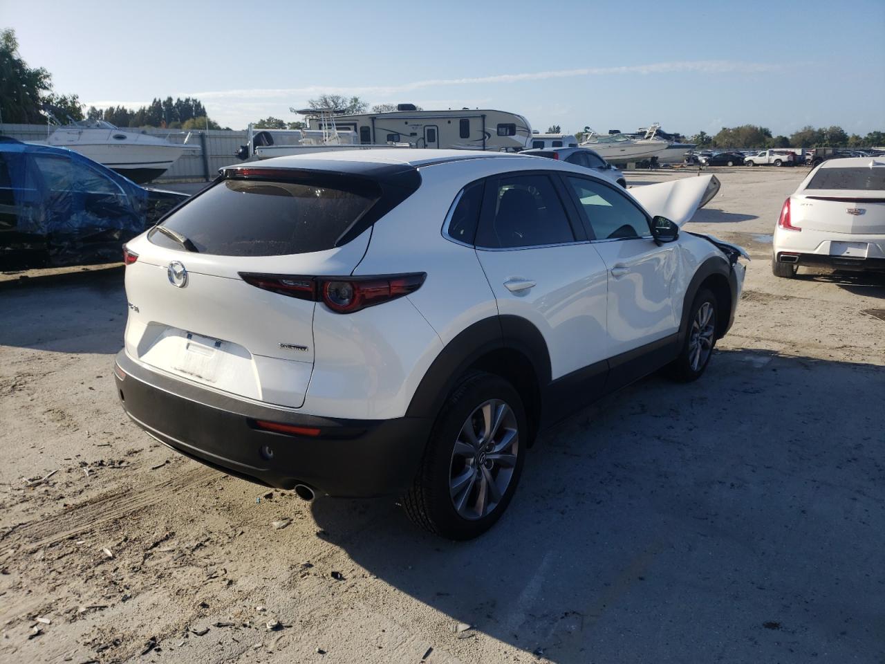 Photo 4 from auction – 2021 MAZDA CX-30 SELE with VIN 3MVDMABL1MM207291