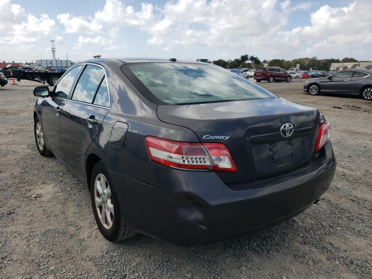Photo 3 from auction – 2011 TOYOTA CAMRY BASE with VIN 4T1BF3EK3BU175630