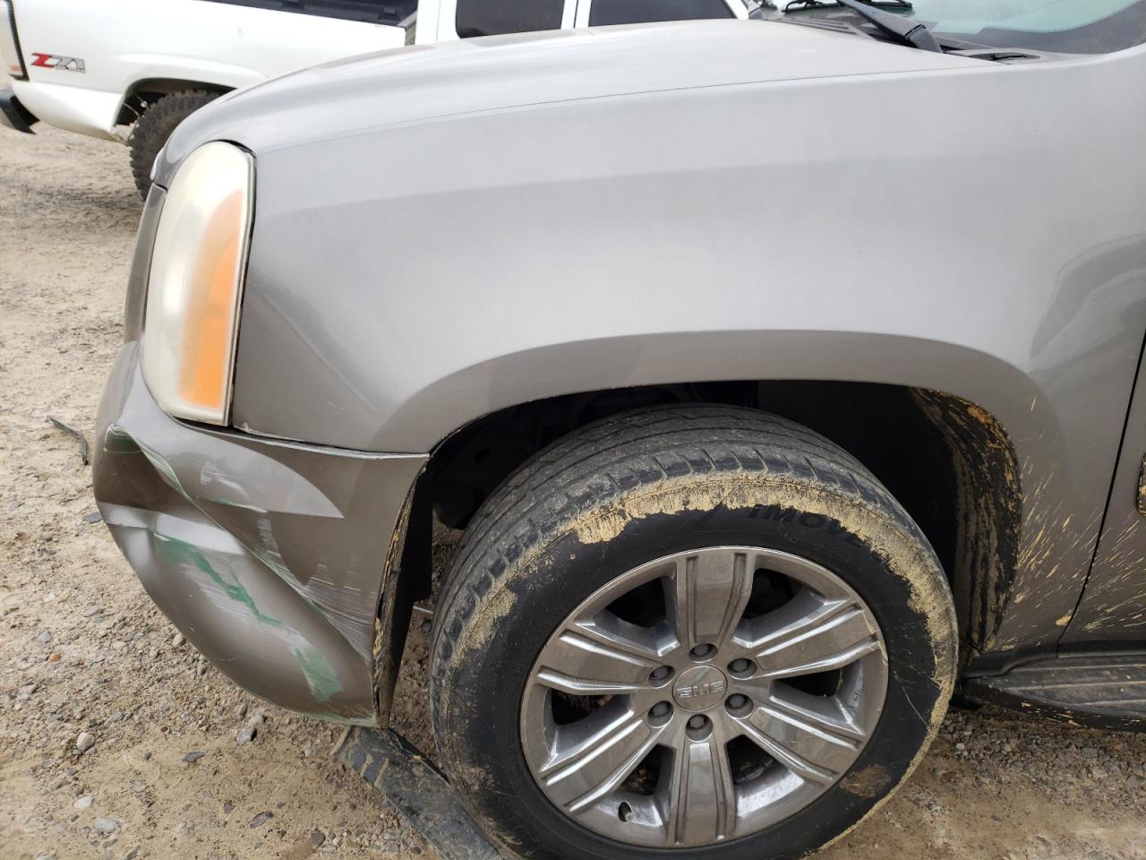 Photo 9 from auction – 2009 GMC YUKON SLE with VIN 1GKFC23J49J119666