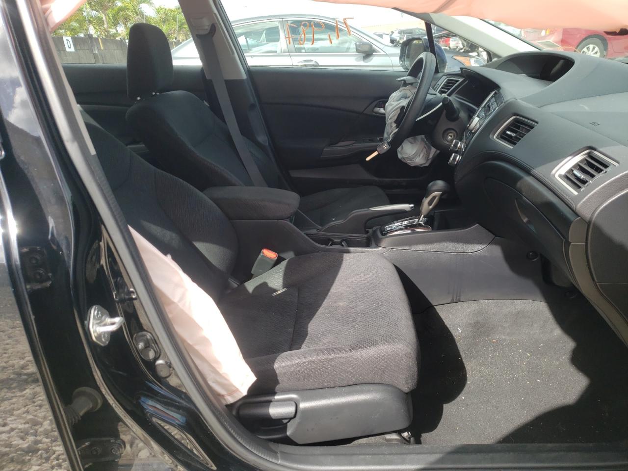 Photo 5 from auction – 2013 HONDA CIVIC LX with VIN 19XFB2F51DE066329