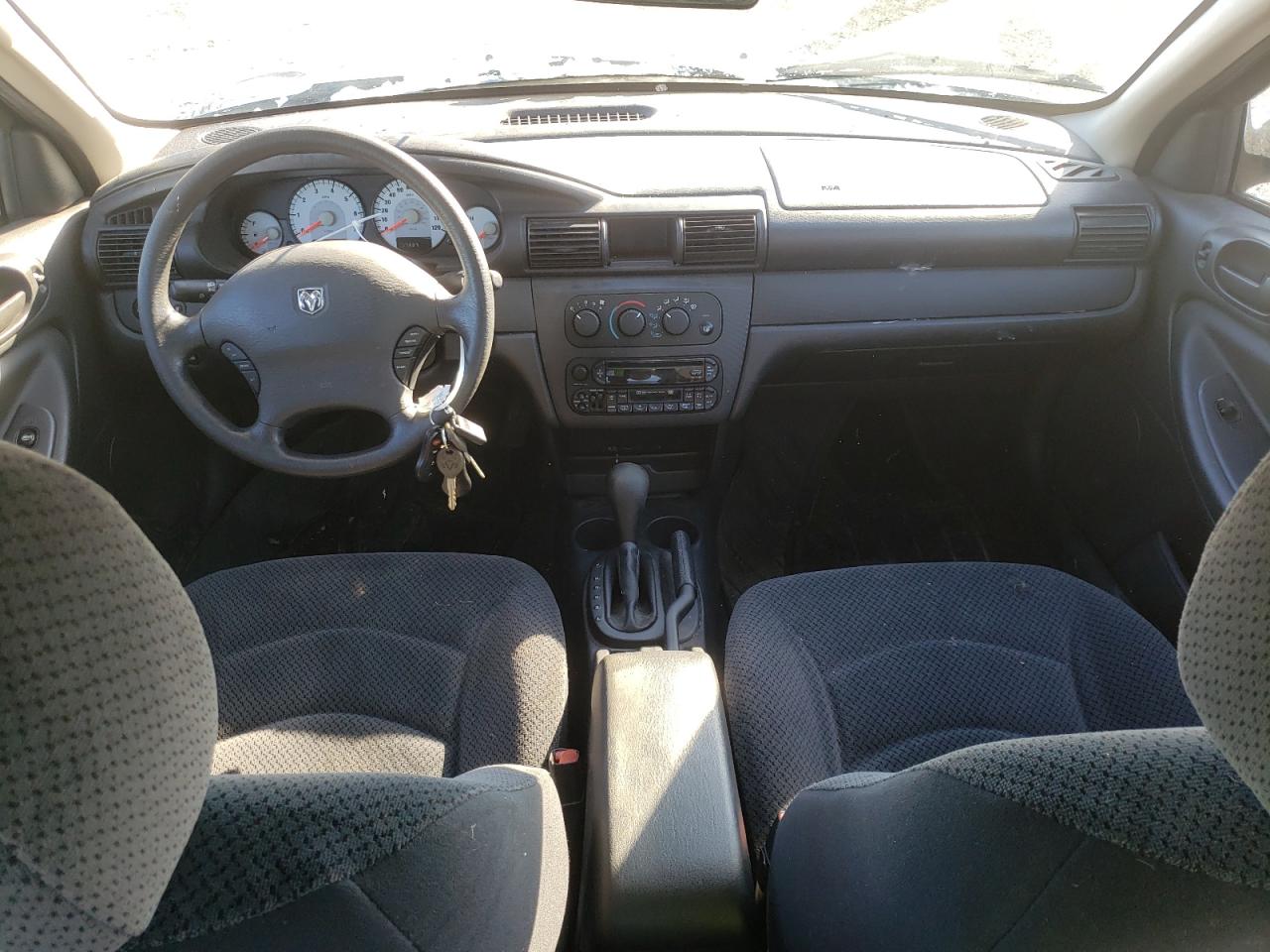 Photo 9 from auction – 2005 DODGE STRATUS SX with VIN 1B3EL46X95N513784