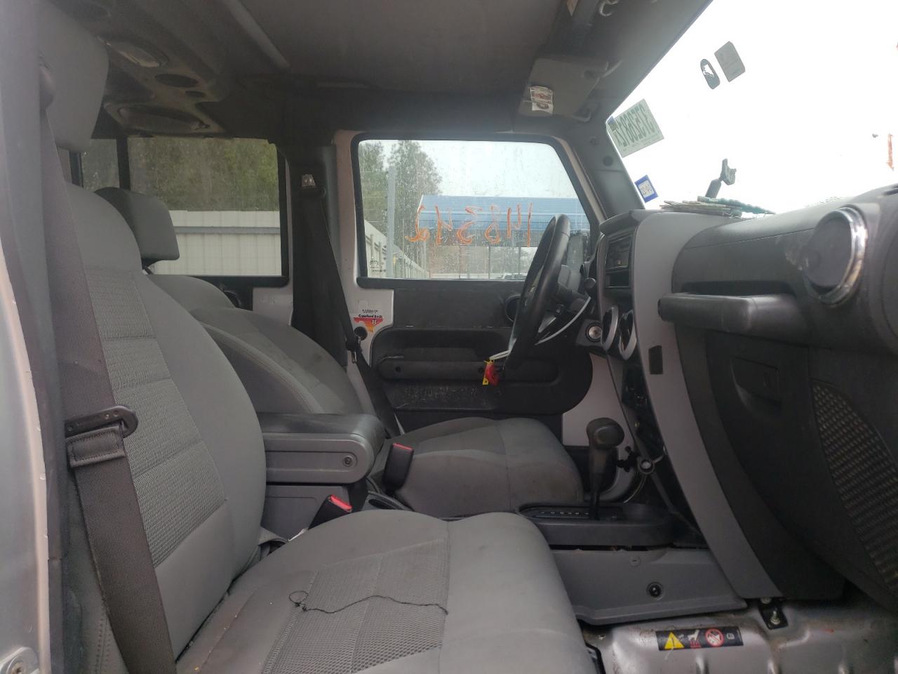 Photo 5 from auction – 2008 JEEP WRANGLER U with VIN 1J4GB591X8L529249