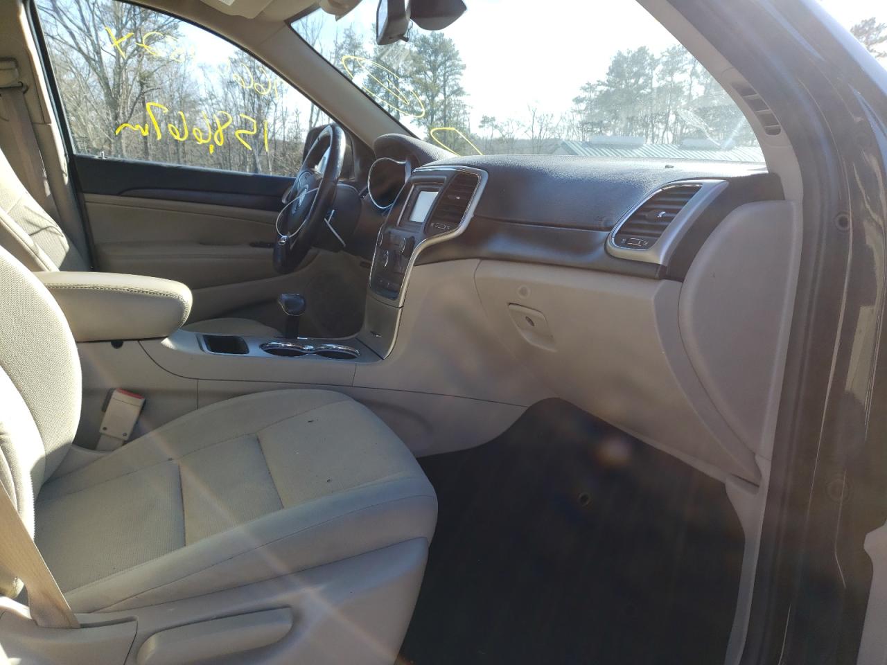 Photo 5 from auction – 2014 JEEP GRAND CHER with VIN 1C4RJFAGXEC304901