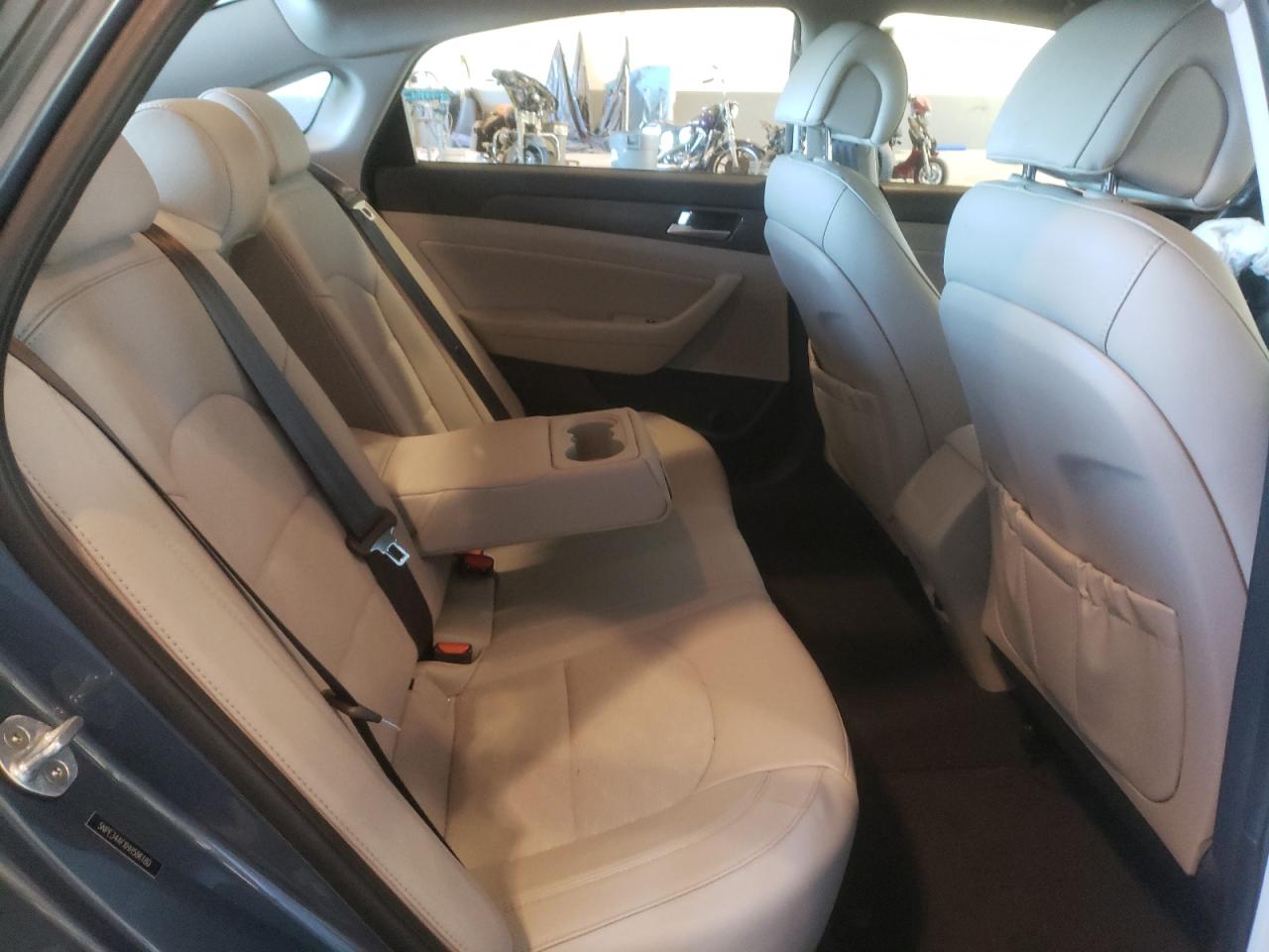 Photo 6 from auction – 2017 HYUNDAI SONATA with VIN 5NPE34AFXHH586180