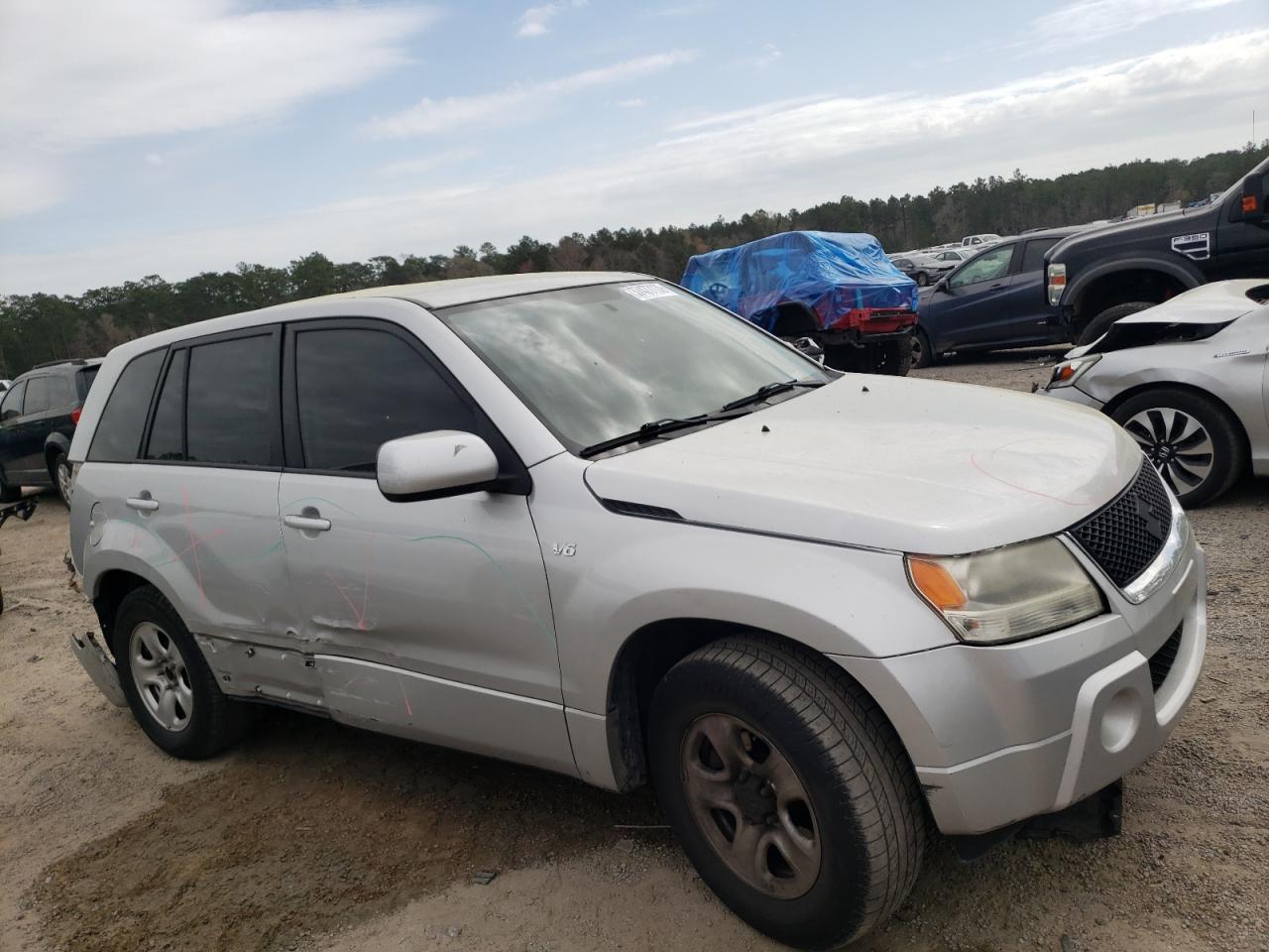SUZUKI GRAND VITA 2007 with VIN JS3TE941774201162 - Photo from auction