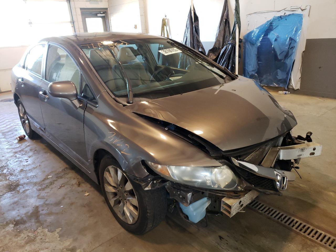 HONDA CIVIC EX 2010 with VIN 19XFA1F88AE040197 - Photo from auction