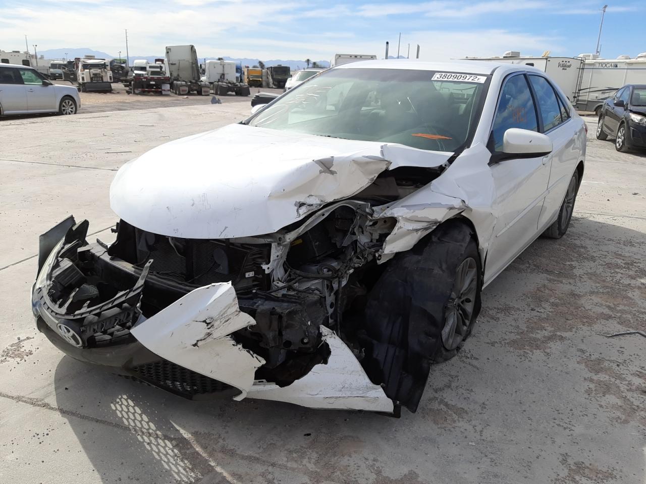 Photo 2 from auction – 2017 TOYOTA CAMRY LE with VIN 4T1BF1FK4HU302803