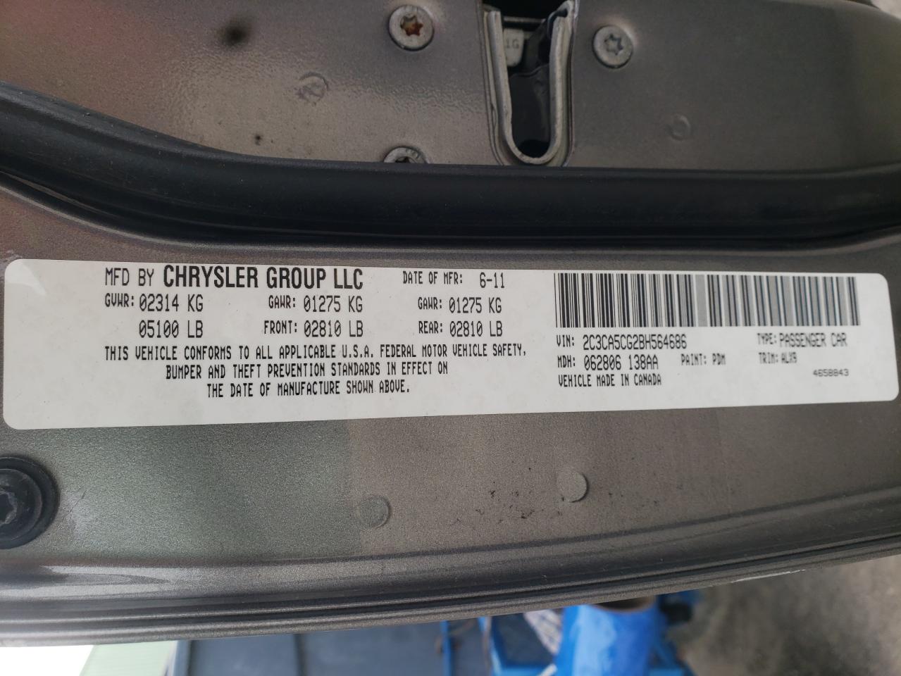 Photo 10 from auction – 2011 CHRYSLER 300 LIMITE with VIN 2C3CA5CG2BH564686