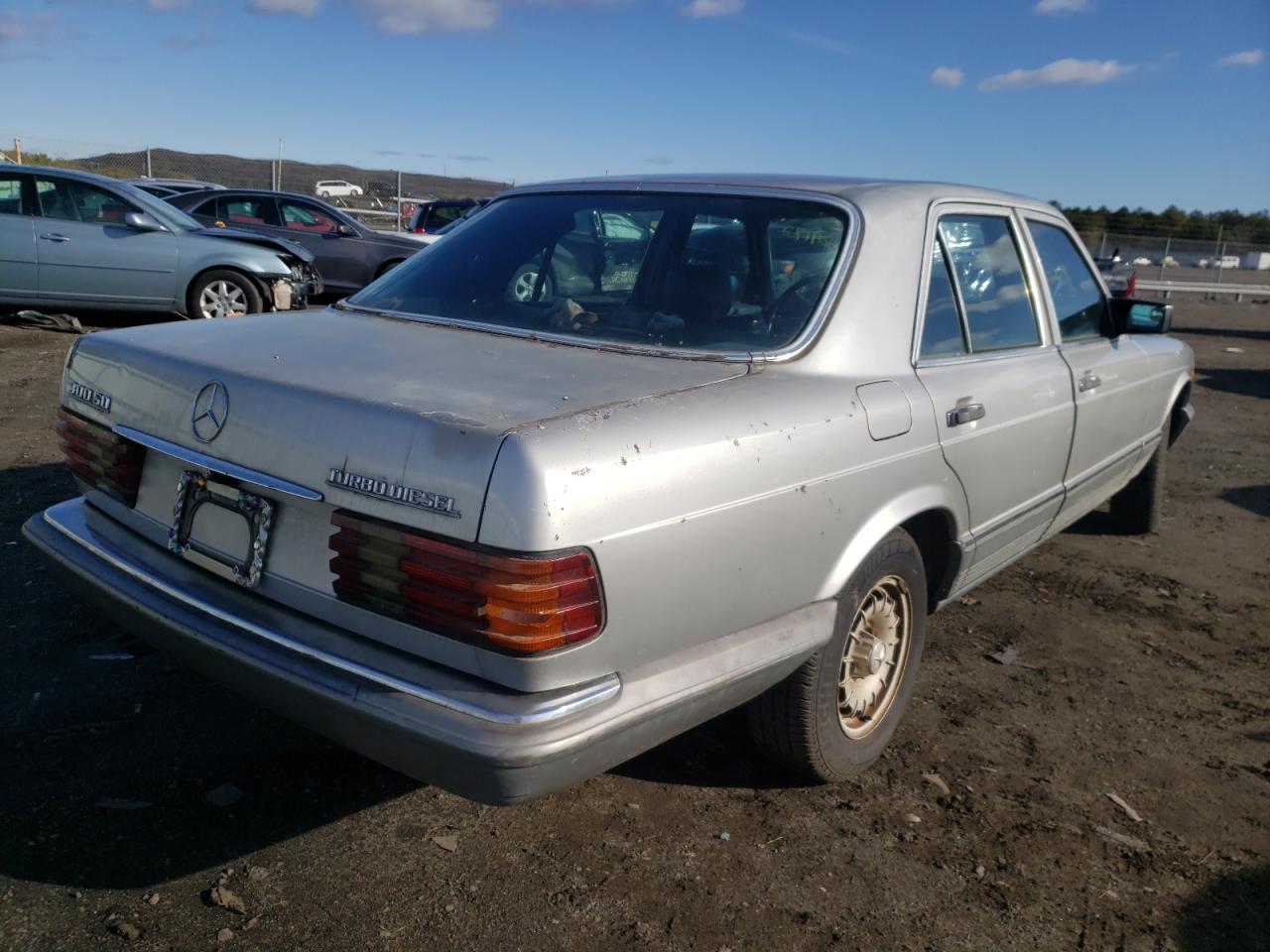 Photo 4 from auction – 1984 MERCEDES-BENZ 300 SD with VIN WDBCB20A8EA024574