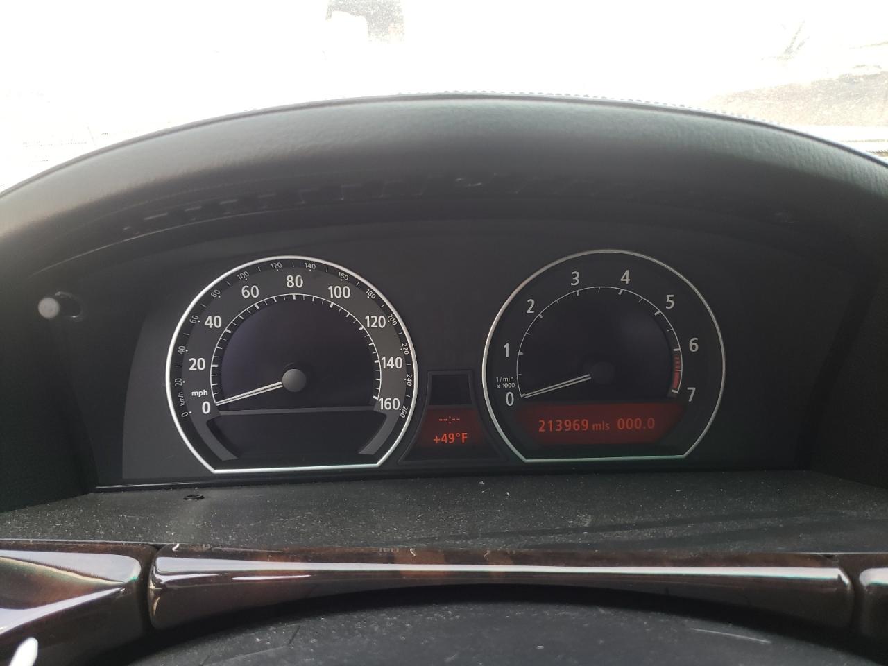 Photo 8 from auction – 2005 BMW 760 LI with VIN WBAGN83575DK11313