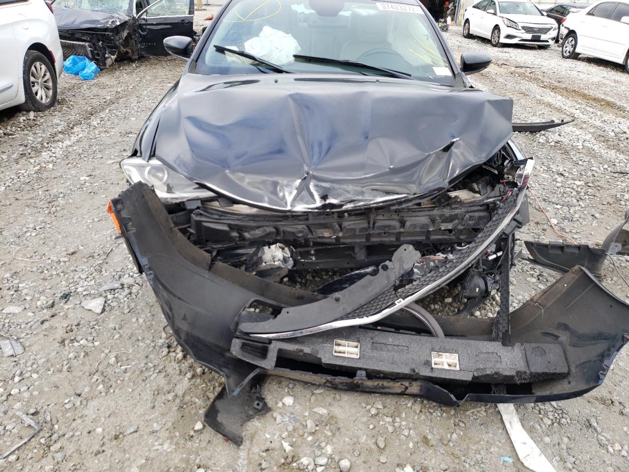 Photo 9 from auction – 2015 CHRYSLER 200 C with VIN 1C3CCCCB6FN599361