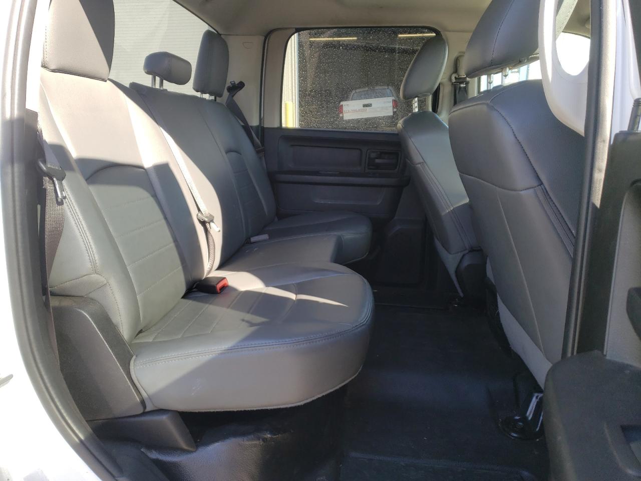 Photo 6 from auction – 2019 RAM 1500 CLASS with VIN 1C6RR6KM1KS750781