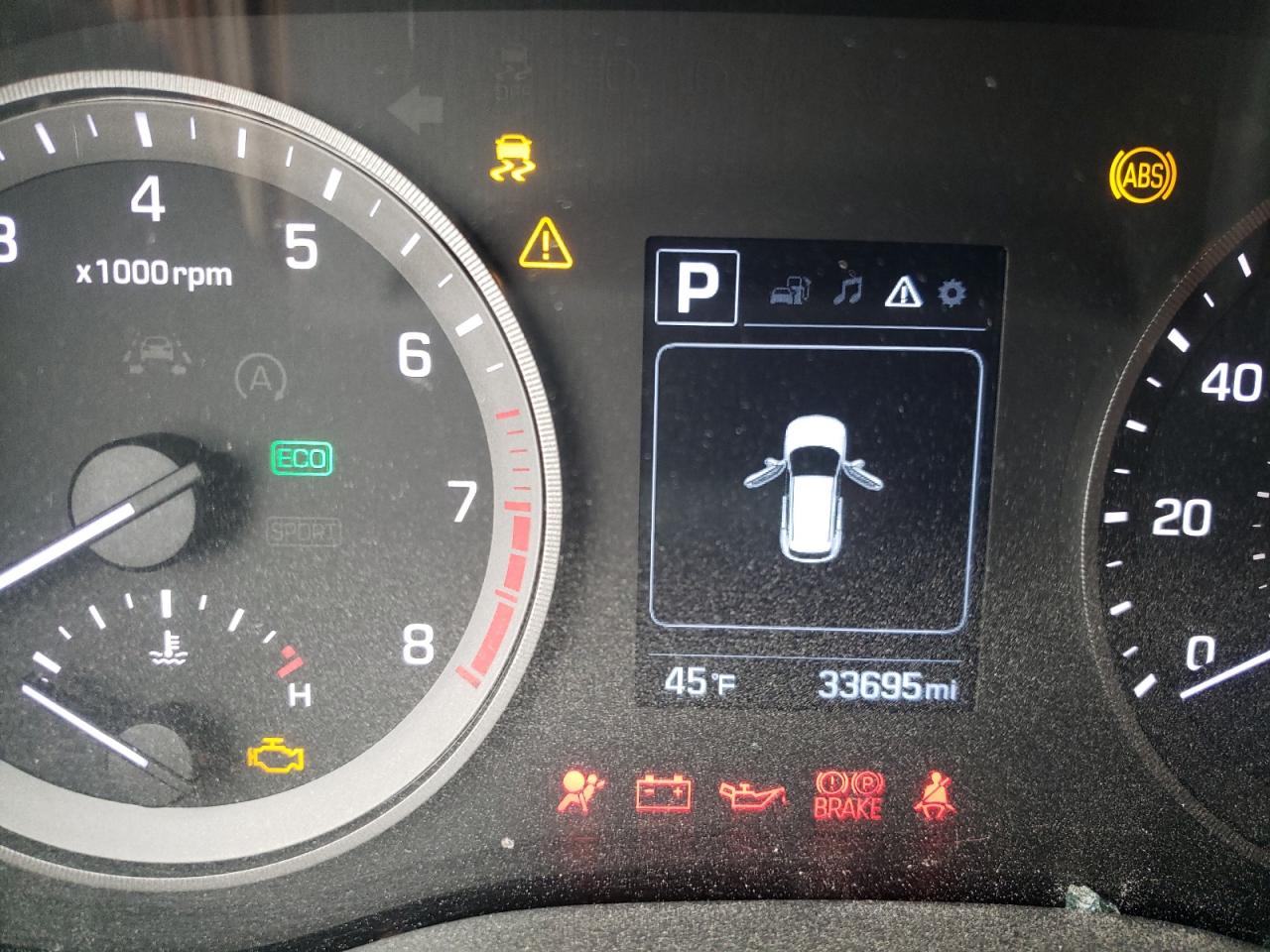 Photo 8 from auction – 2017 HYUNDAI TUCSON LIM with VIN KM8J33A45HU335642