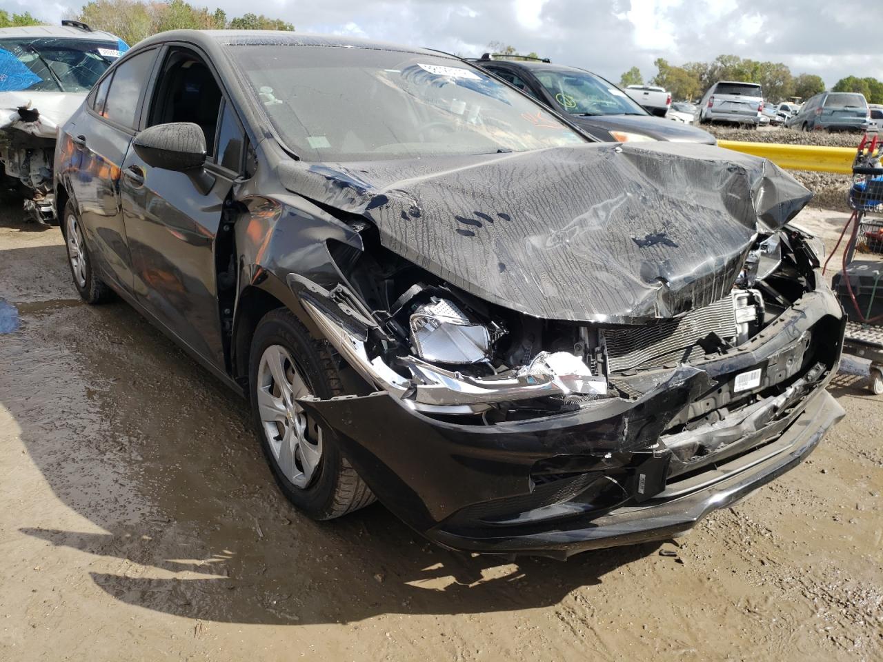CHEVROLET CRUZE LS 2018 with VIN 1G1BC5SM2J7184906 - Photo from auction