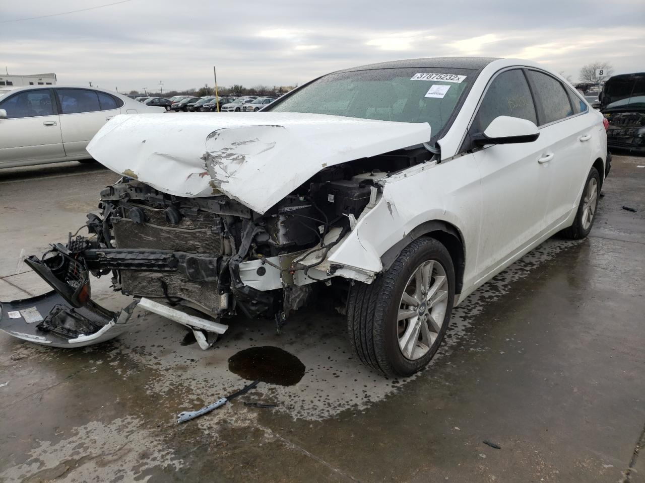 Photo 2 from auction – 2017 HYUNDAI SONATA SE with VIN 5NPE24AF0HH503097