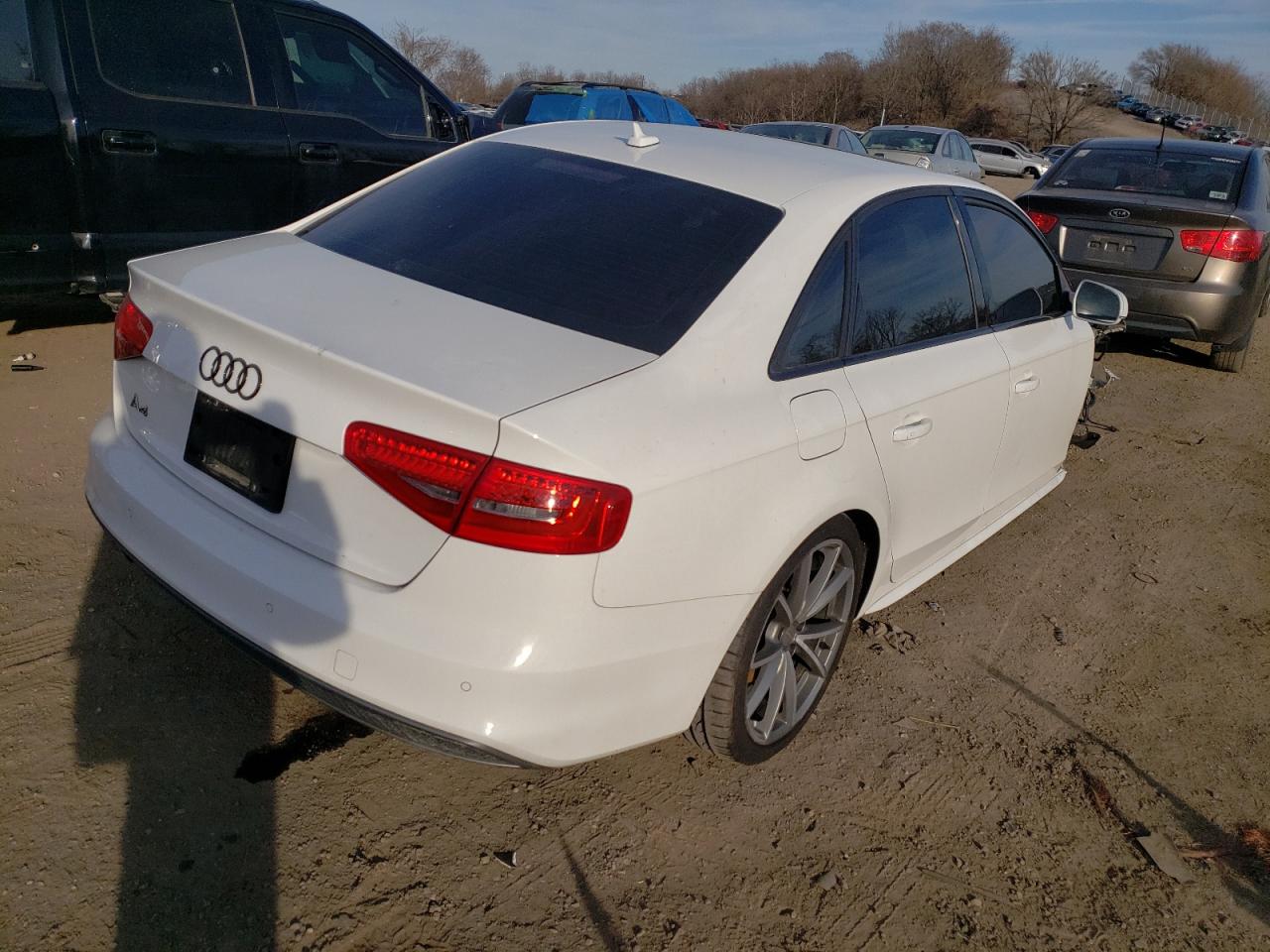 Photo 4 from auction – 2016 AUDI A4 PREMIUM with VIN WAUAFAFLXGN015867