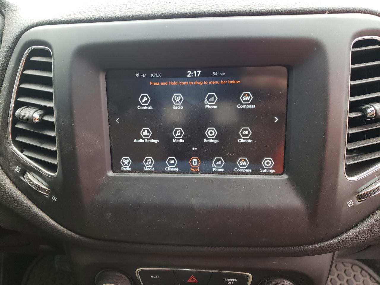 Photo 9 from auction – 2018 JEEP COMPASS SP with VIN 3C4NJCAB8JT368385