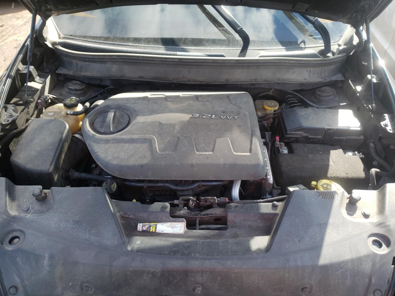 Photo 7 from auction – 2014 JEEP CHEROKEE L with VIN 1C4PJLDS2EW103997