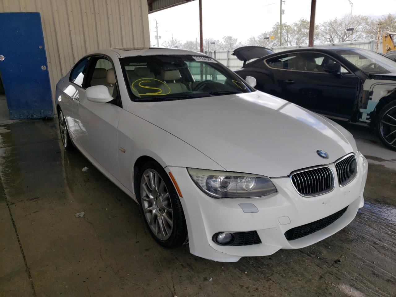 BMW 328 I 2011 with VIN WBAKE3C58BE559012 - Photo from auction