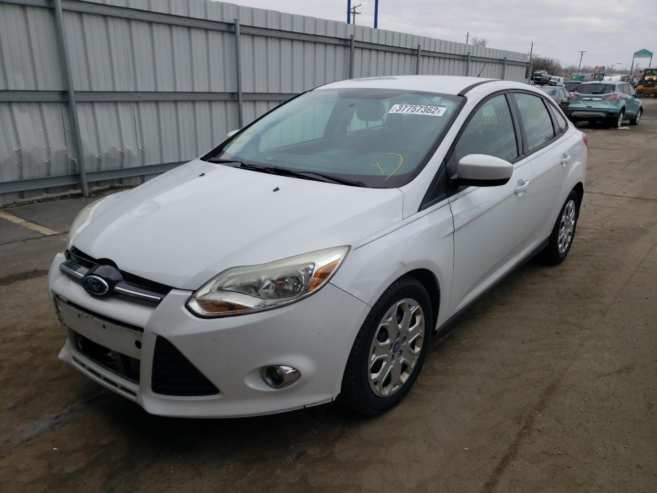 Photo 2 from auction – 2012 FORD FOCUS SE with VIN 1FAHP3F28CL184010