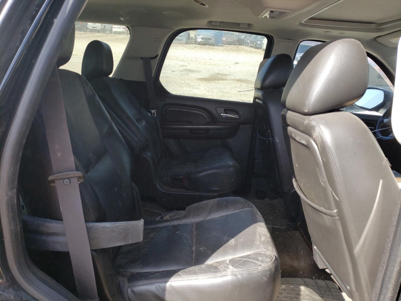 Photo 6 from auction – 2014 CADILLAC ESCALADE L with VIN 1GYS3BEF0ER116191
