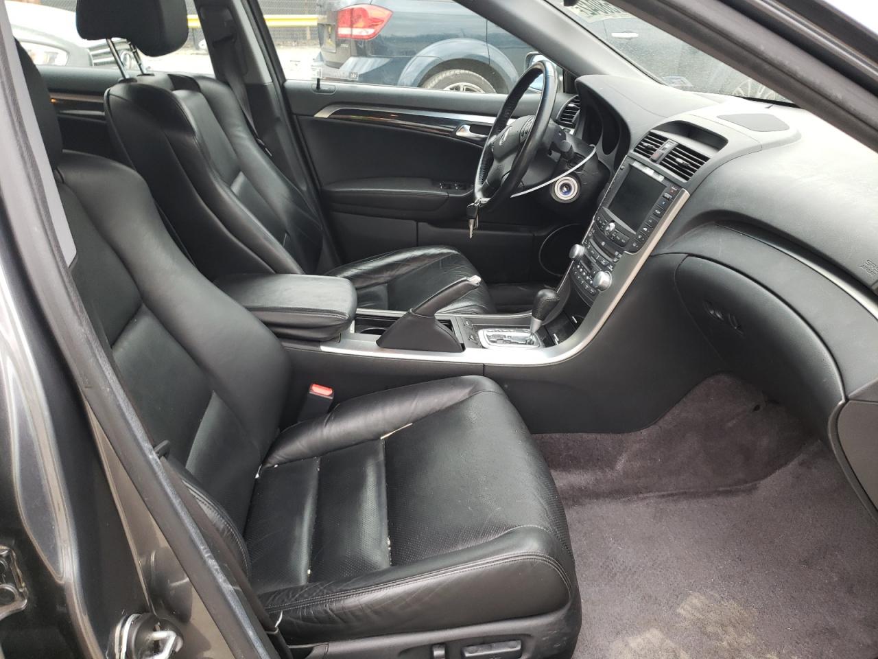 Photo 5 from auction – 2006 ACURA 3.2TL with VIN 19UUA66276A008272