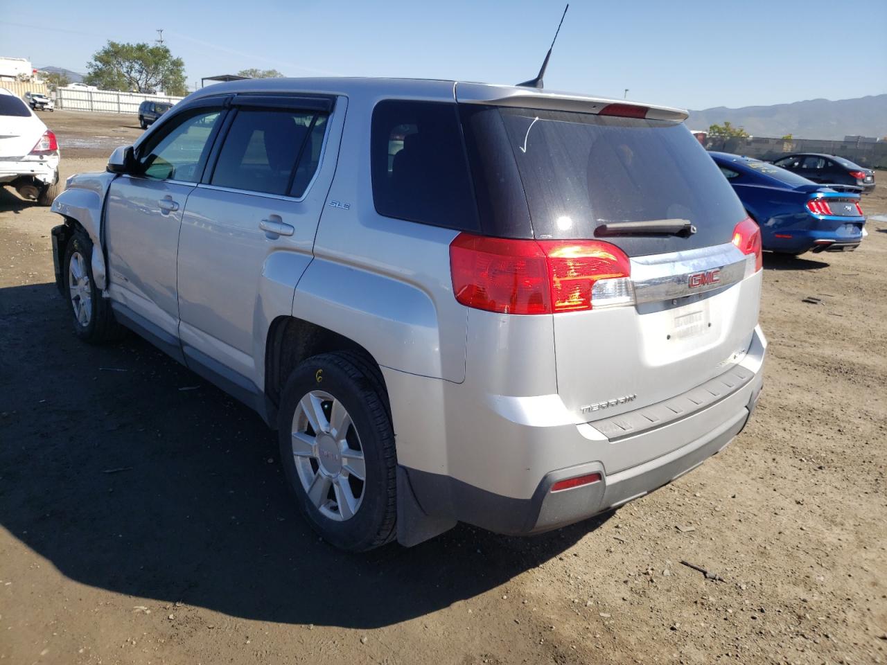 Photo 3 from auction – 2010 GMC TERRAIN SL with VIN 2CTFLCEW7A6398739