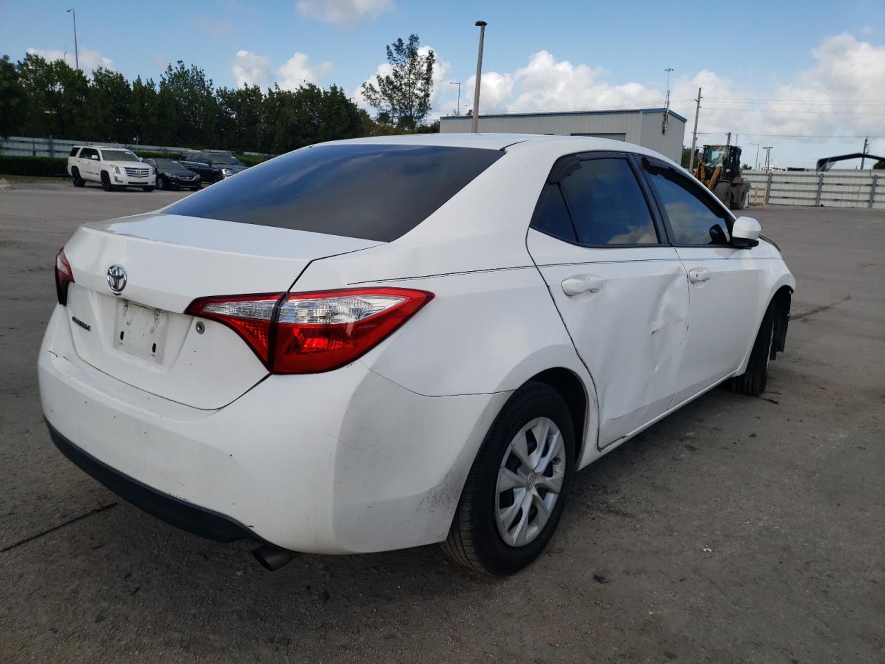 Photo 4 from auction – 2015 TOYOTA COROLLA L with VIN 2T1BURHE0FC307264