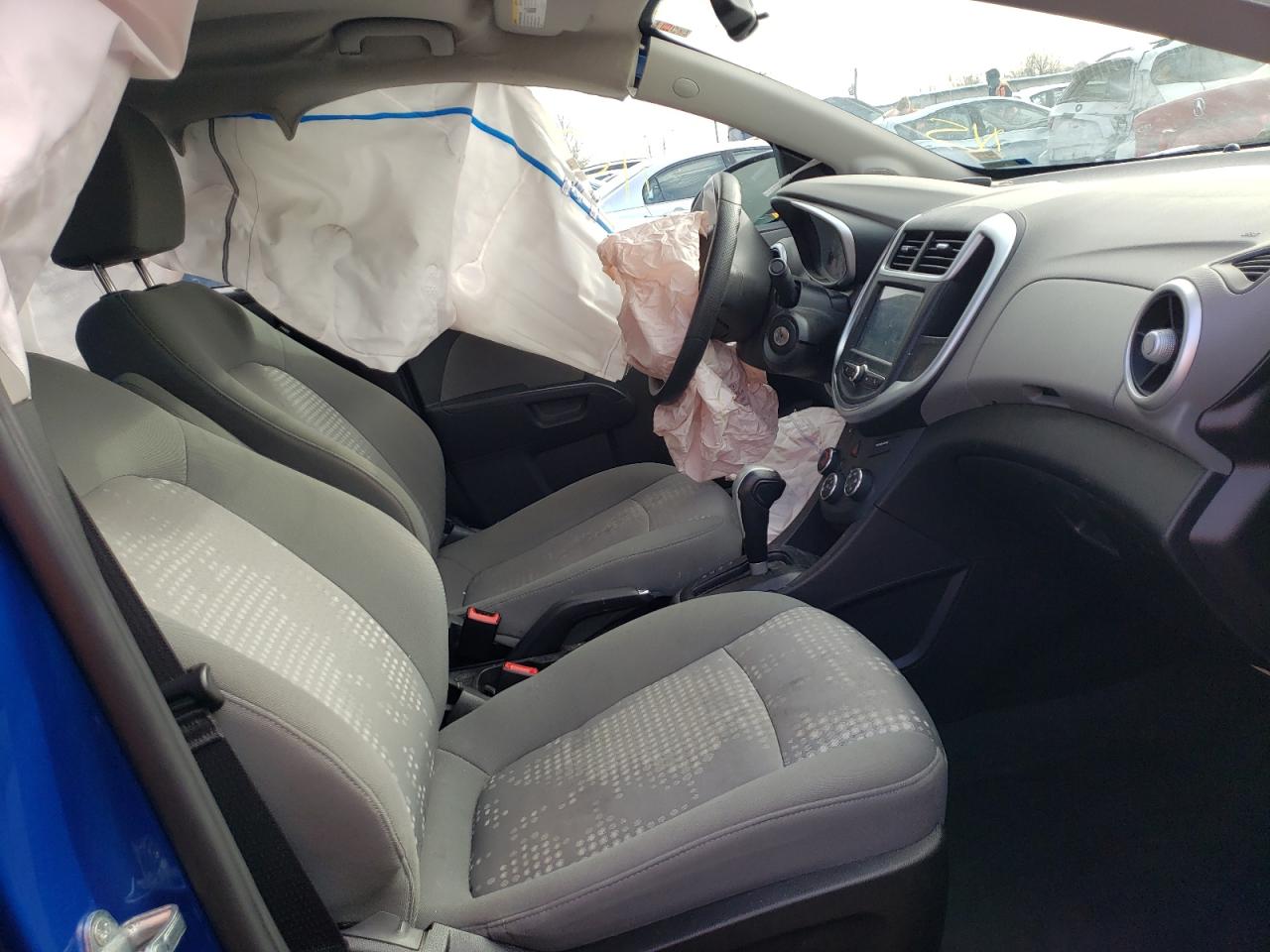 Photo 5 from auction – 2017 CHEVROLET SONIC LS with VIN 1G1JB5SH2H4154897