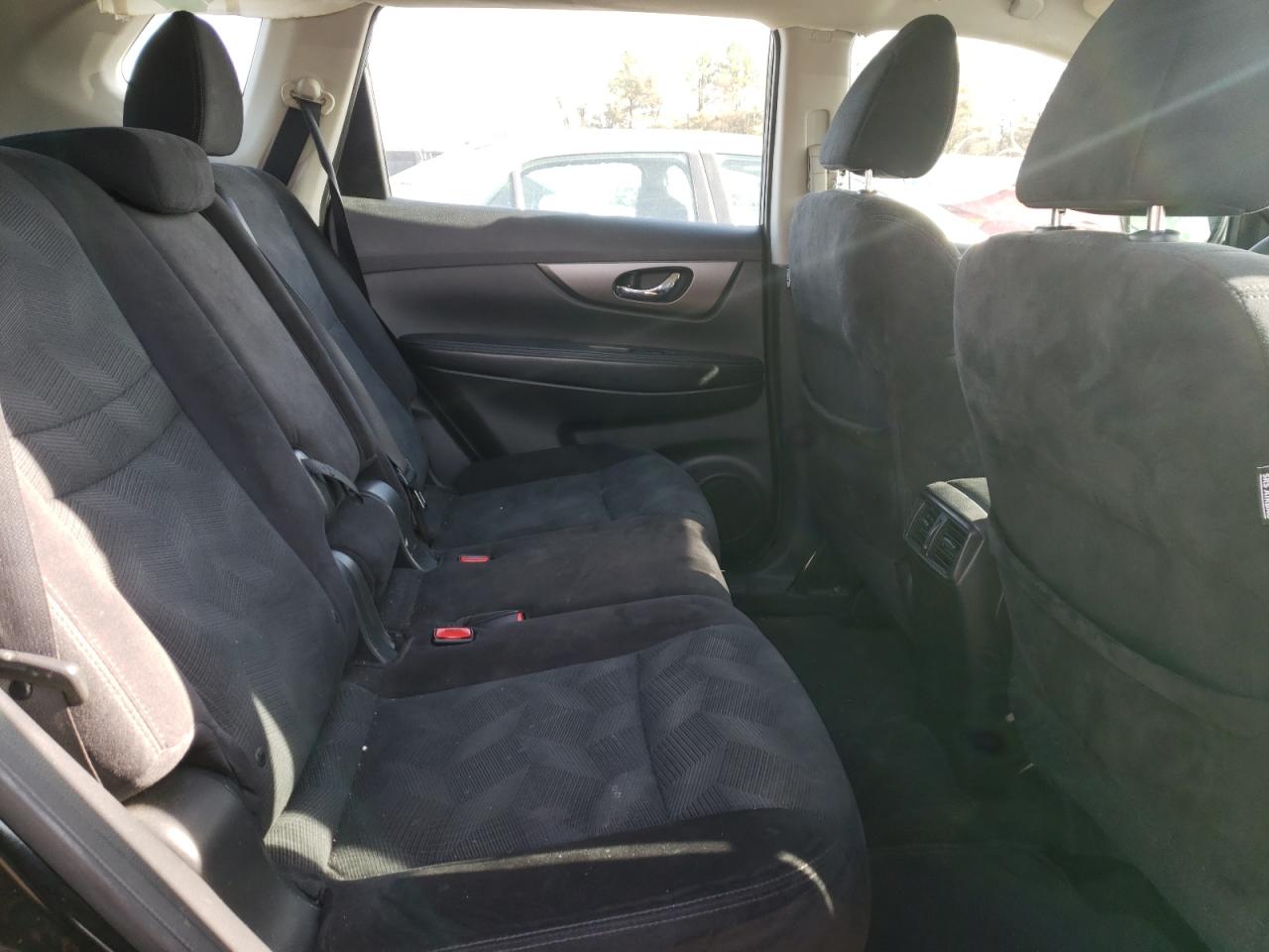 Photo 6 from auction – 2014 NISSAN ROGUE S with VIN 5N1AT2MT8EC826902