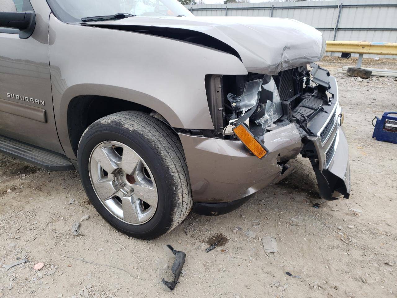 Photo 9 from auction – 2012 CHEVROLET SUBURBAN C with VIN 1GNSCJE03CR192844