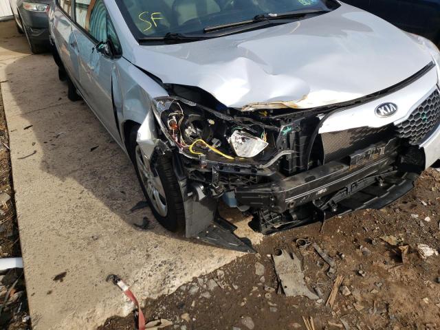 Photo 9 from auction – 2016 KIA FORTE LX with VIN KNAFK4A60G5614295