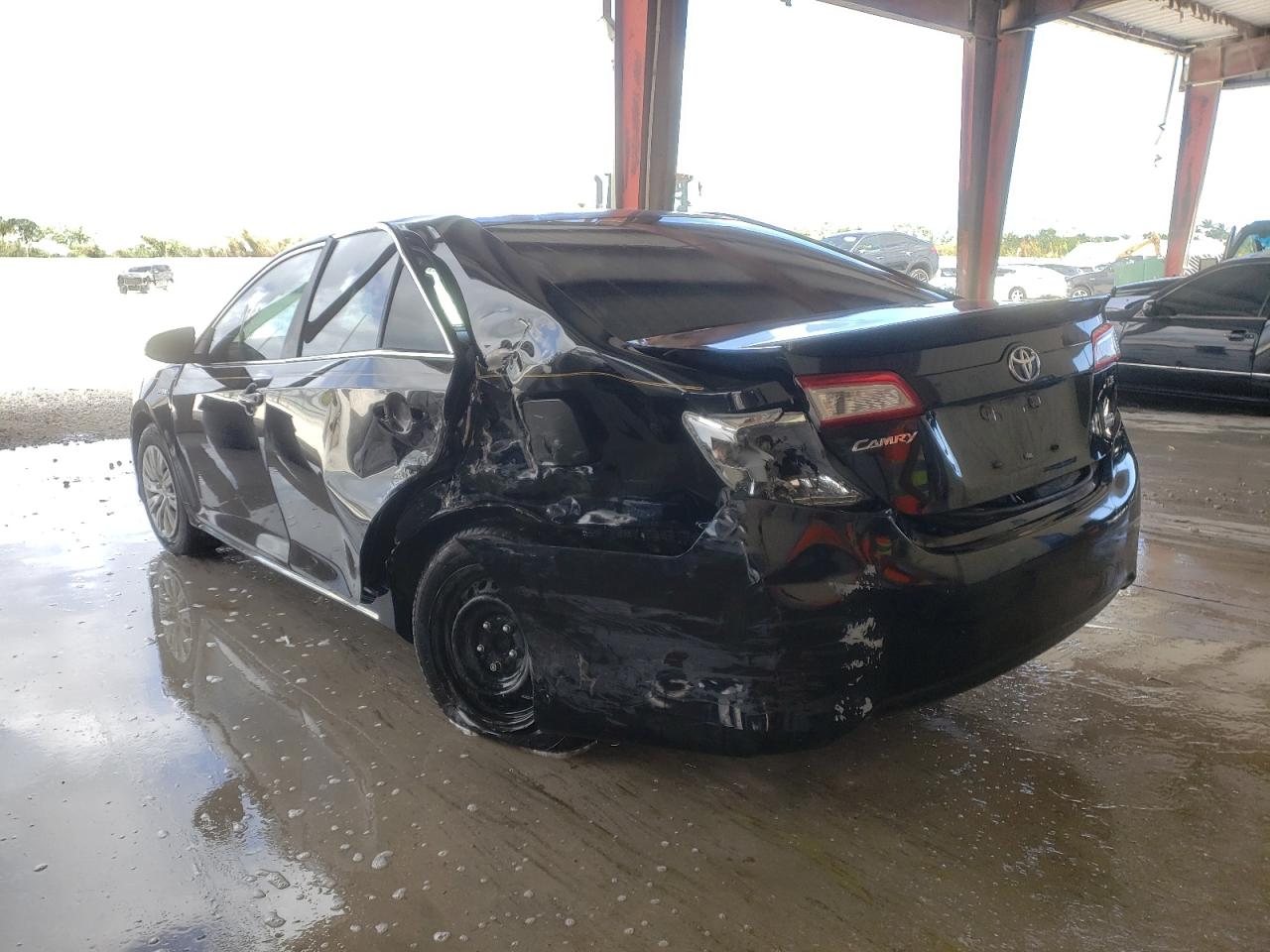 Photo 3 from auction – 2012 TOYOTA CAMRY HYBR with VIN 4T1BD1FK8CU024972