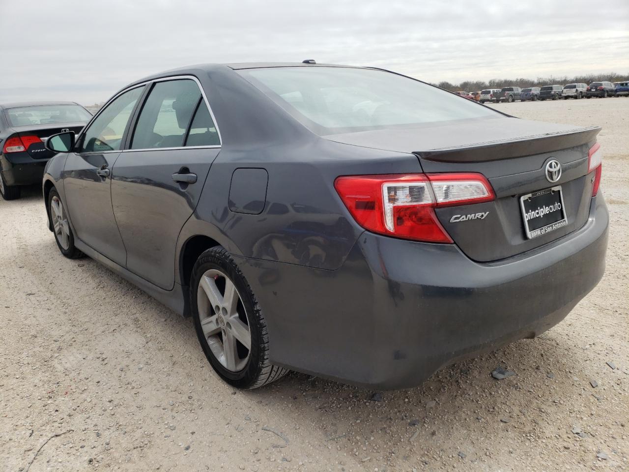 Photo 3 from auction – 2012 TOYOTA CAMRY BASE with VIN 4T1BF1FK1CU116838