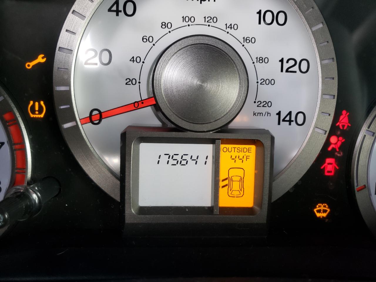 Photo 8 from auction – 2010 HONDA PILOT EX with VIN 5FNYF4H43AB009651