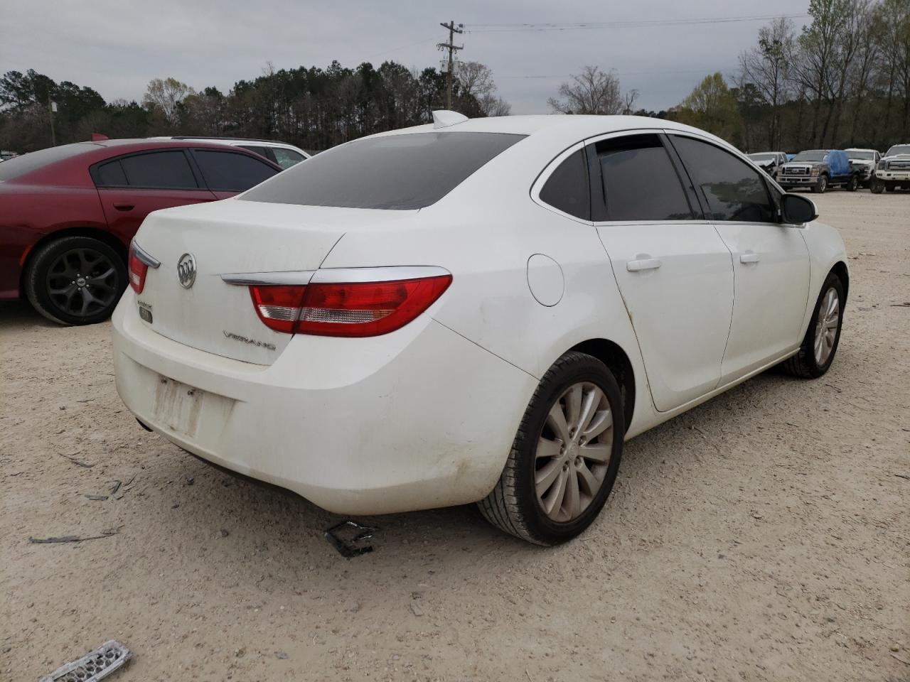 Photo 4 from auction – 2015 BUICK VERANO with VIN 1G4PP5SK6F4168681