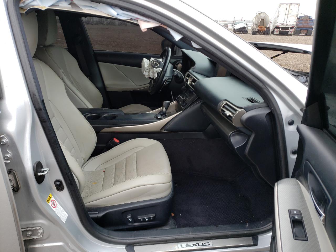 Photo 5 from auction – 2014 LEXUS IS 250 with VIN JTHBF1D2XE5035971