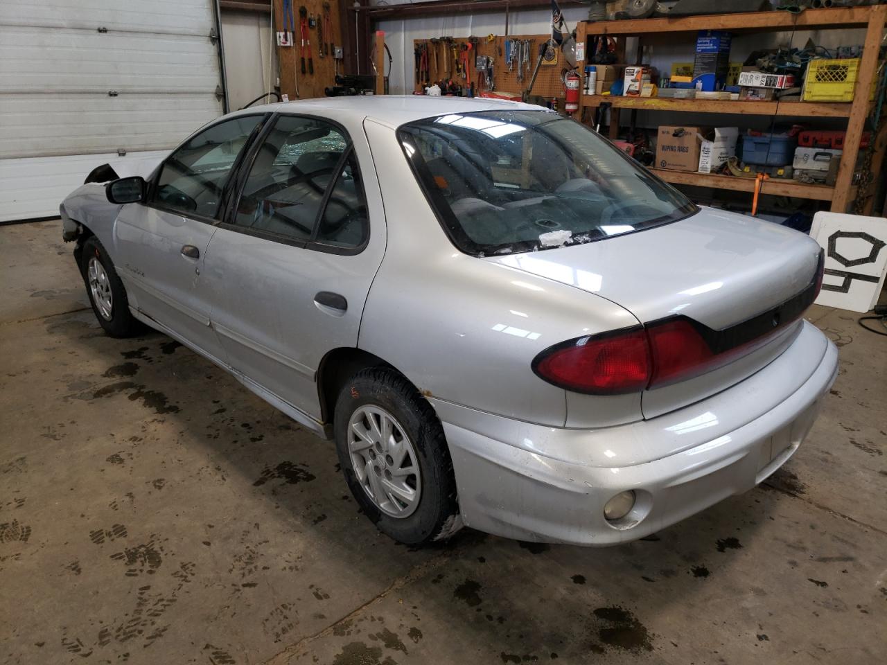 Photo 3 from auction – 2003 PONTIAC SUNFIRE SL with VIN 3G2JB52F53S168358