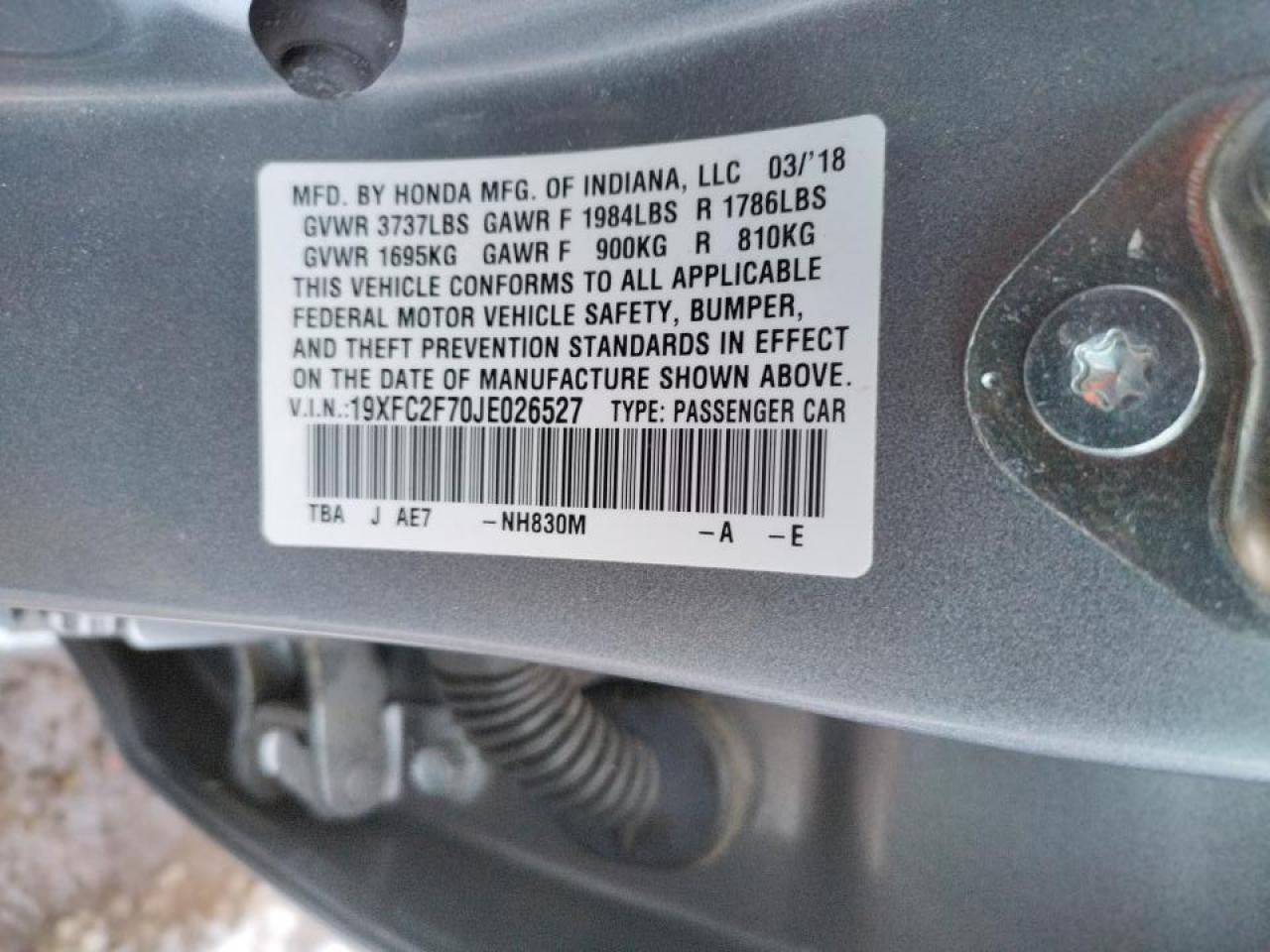 Photo 10 from auction – 2018 HONDA CIVIC EX with VIN 19XFC2F70JE026527