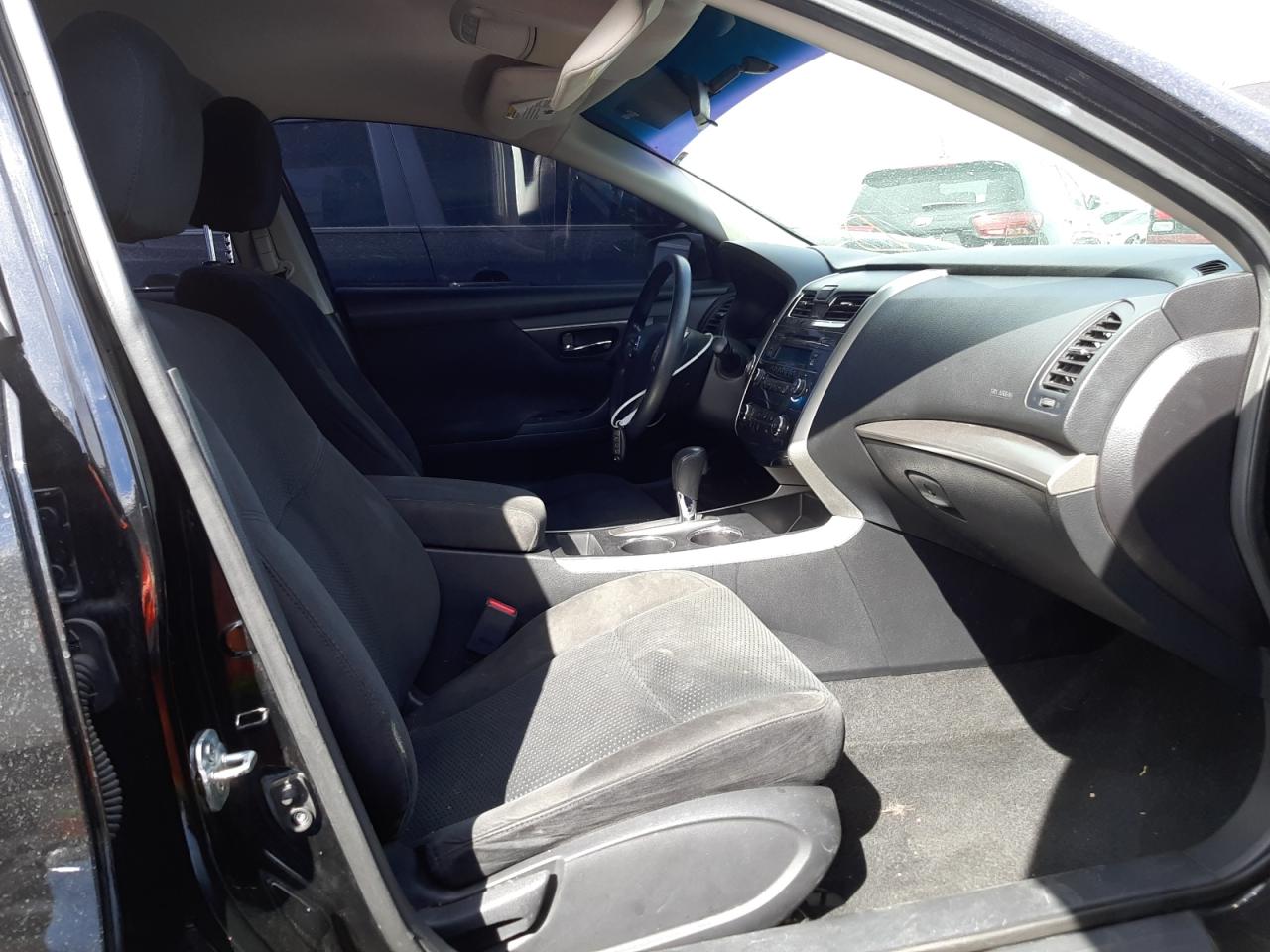 Photo 5 from auction – 2015 NISSAN ALTIMA 2.5 with VIN 1N4AL3AP1FN379665