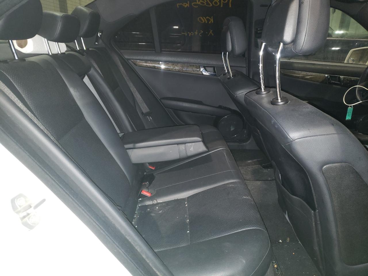 Photo 6 from auction – 2011 MERCEDES-BENZ C 300 4MAT with VIN WDDGF8BB2BF581310