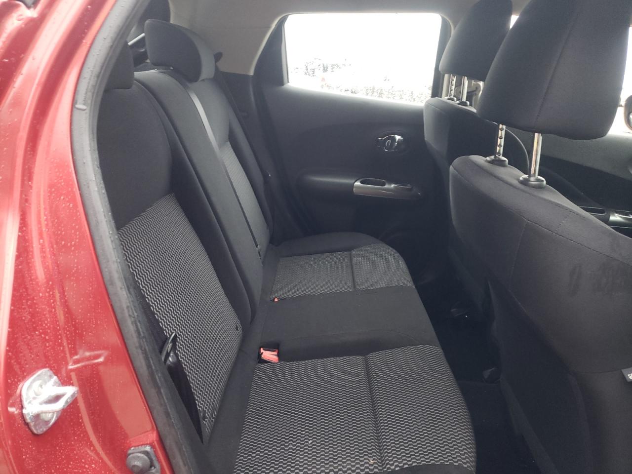 Photo 6 from auction – 2015 NISSAN JUKE S with VIN JN8AF5MR5FT502846