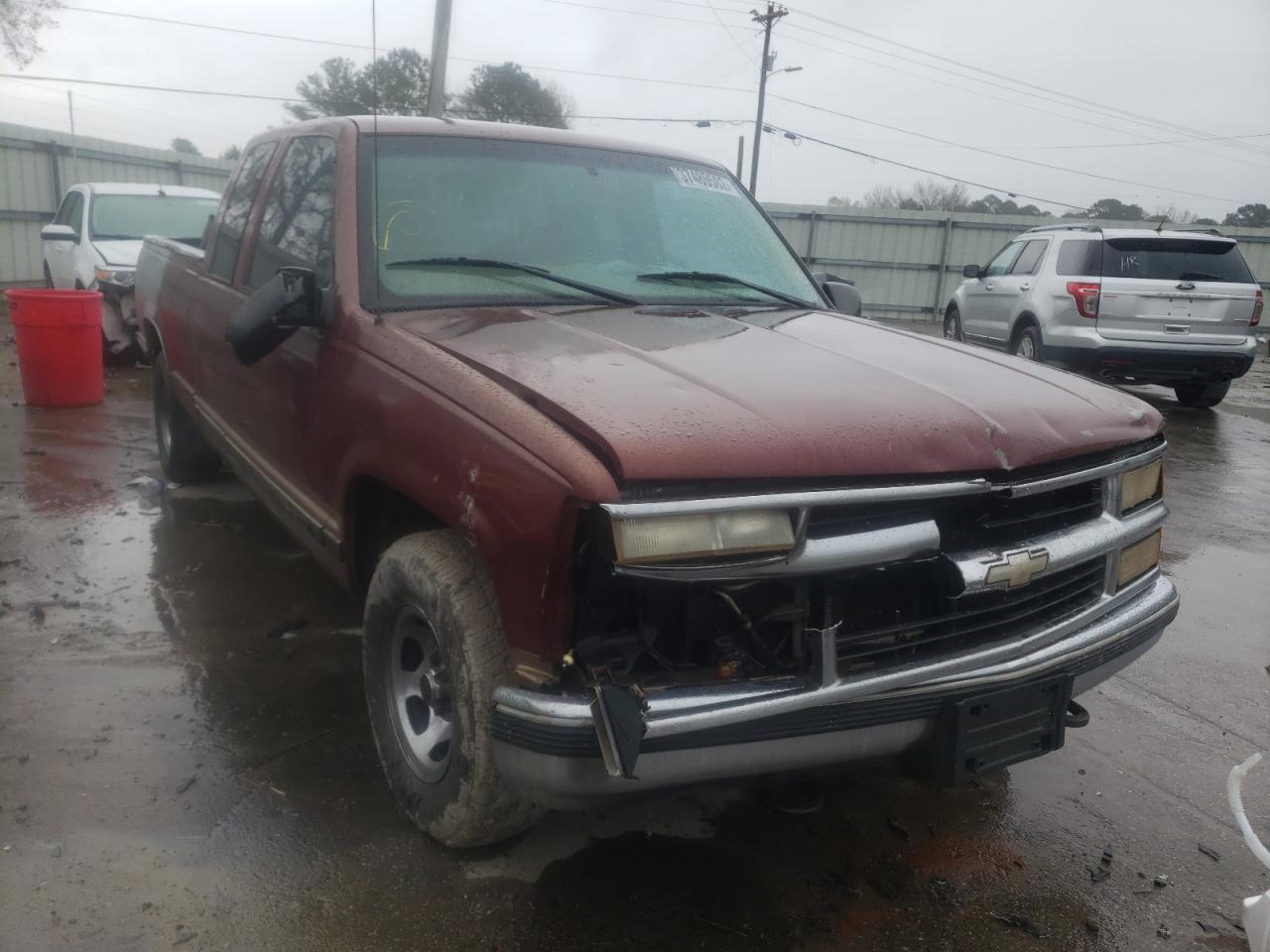 CHEVROLET GMT-400 C1 1998 with VIN 2GCEC19R4W1121874 - Photo from auction
